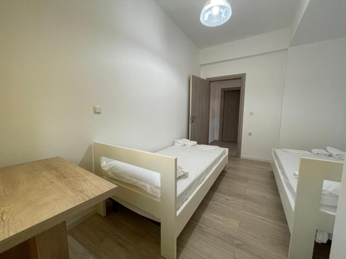 Garden Villa Apartments Sarandë Esterno foto