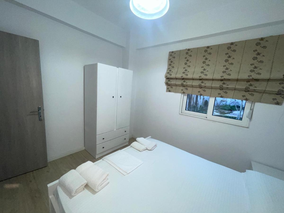 Garden Villa Apartments Sarandë Esterno foto