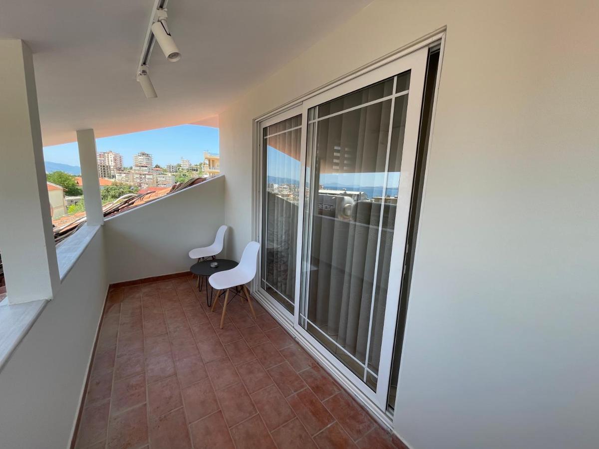 Garden Villa Apartments Sarandë Esterno foto